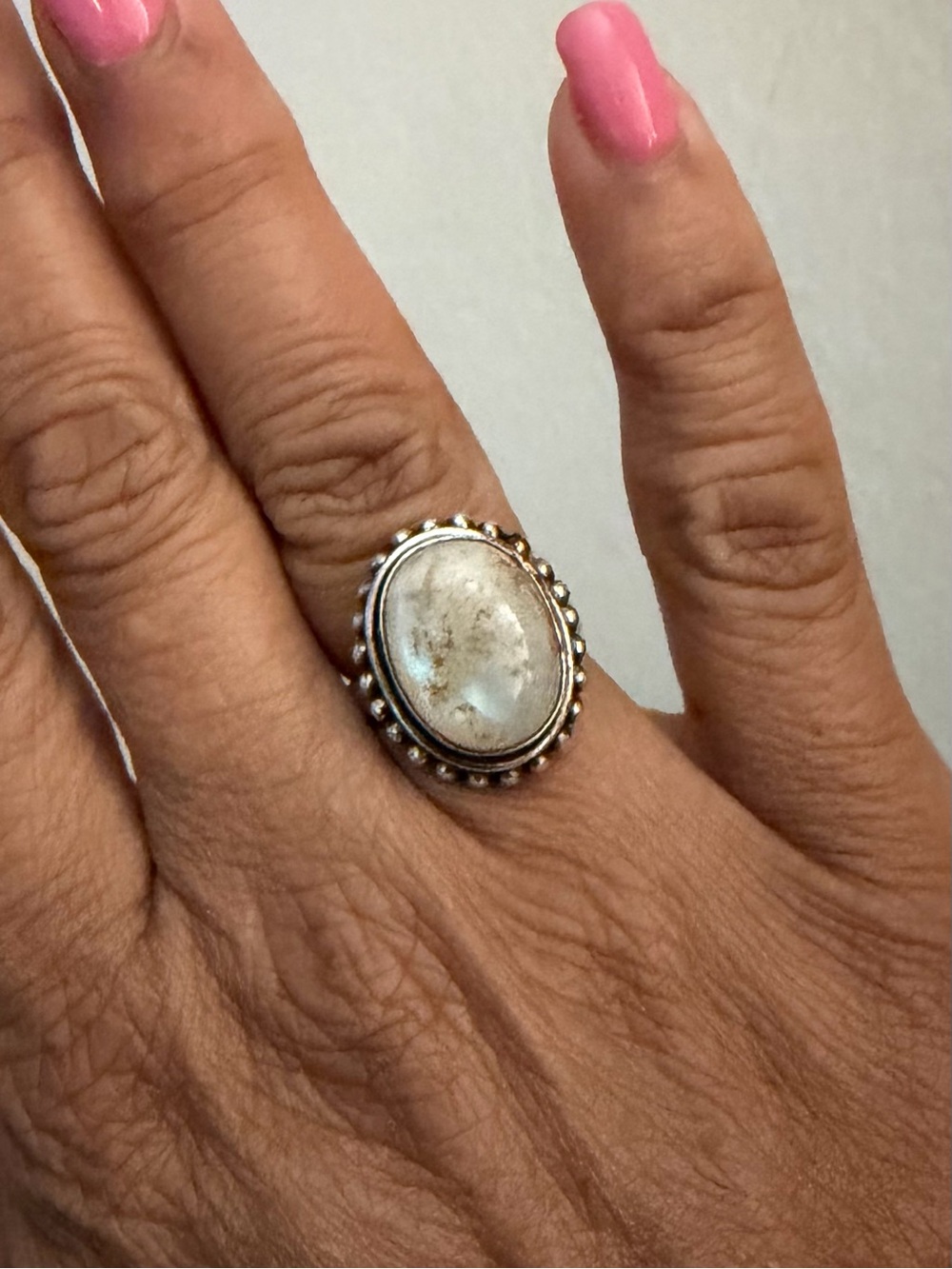 Sterling Silver Oval Moonstone Ring - White Moonstone